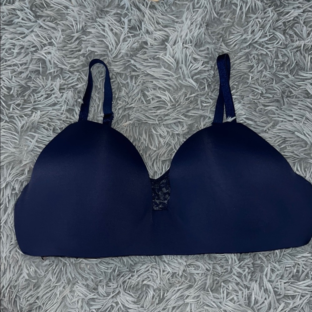 Victoria Secrets 36D Navy Blue Women's Bra